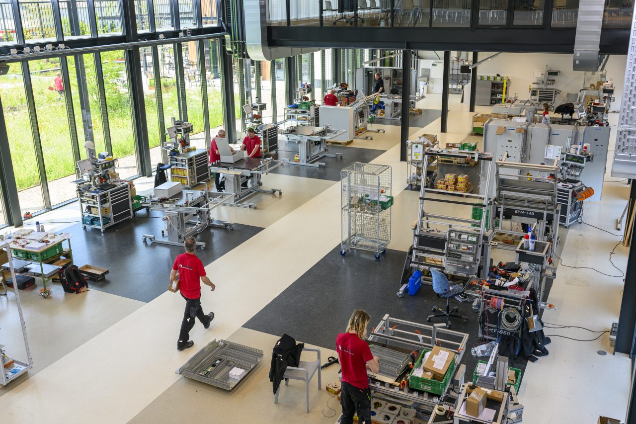 Modderkolk - paneelbouw-besturingskasten-modderkolk-1280x853