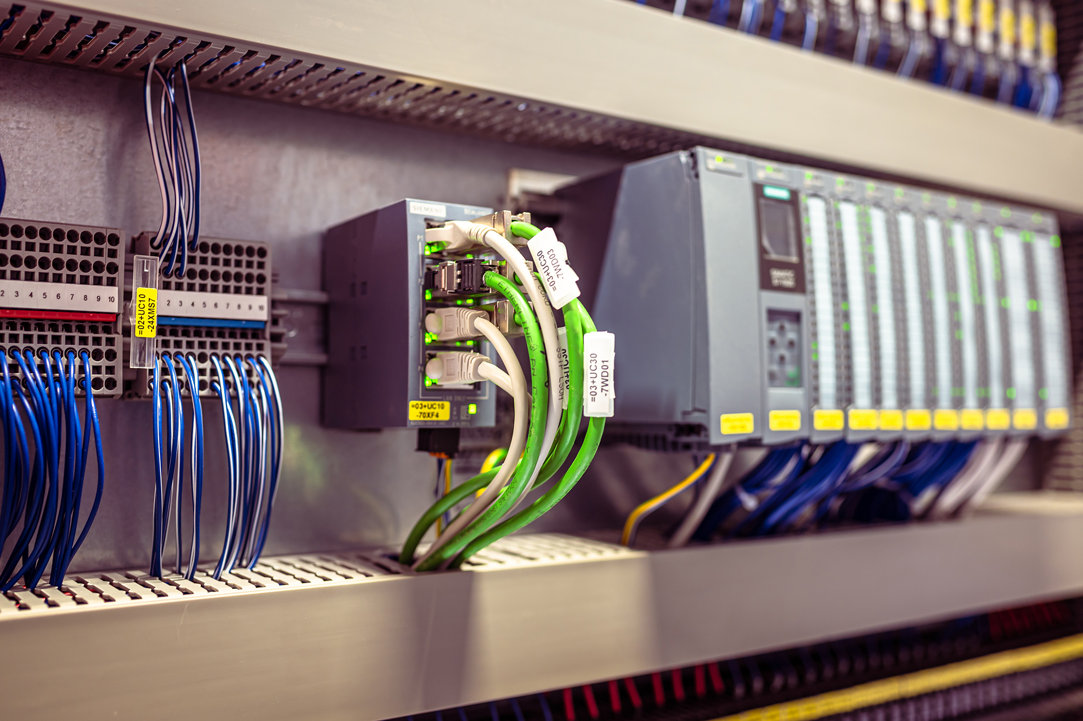 Modderkolk - it-ot-netwerkintegratie-plc-netwerkmodules-bekabeling-1